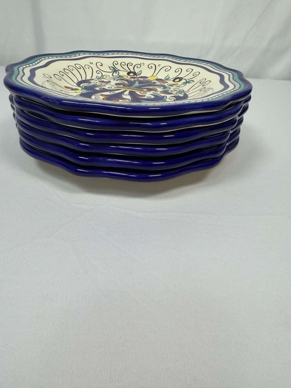 Pier 1 Imports San Marino 8.5-Inch Scalloped Salad/Dessert Plates, Set of 6 - Picture 2 of 4